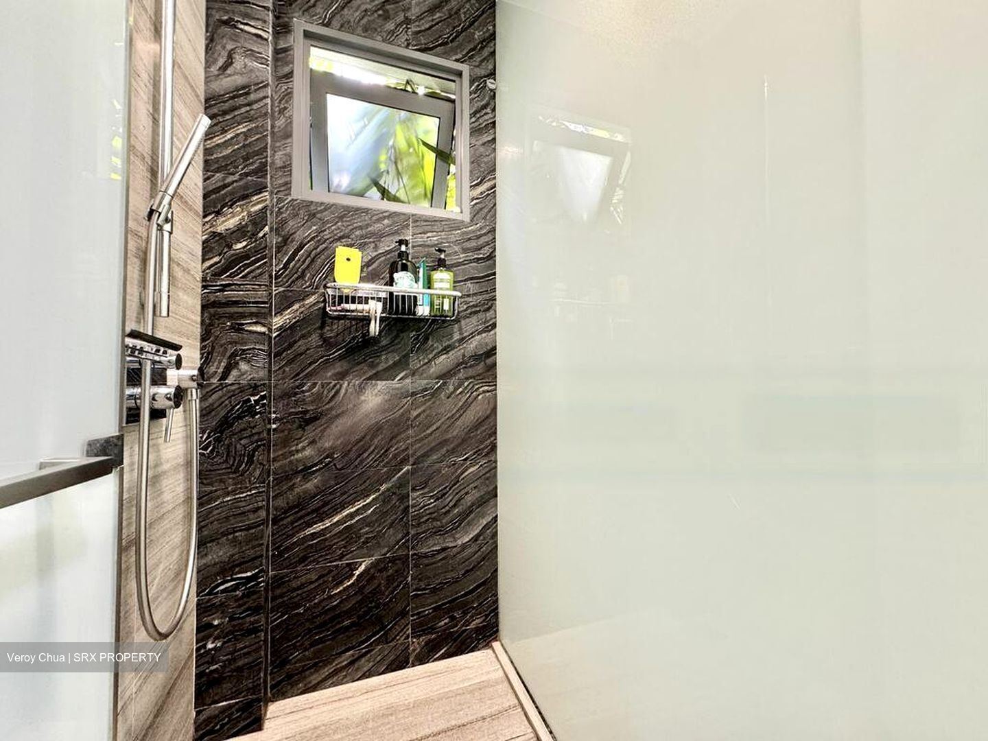 Lorong M Telok Kurau (D15), Condominium #469714921
